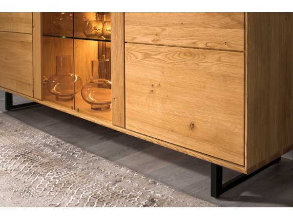 Dubová komoda s vitrínou včetně osvětlení TRAMONTO typ 46