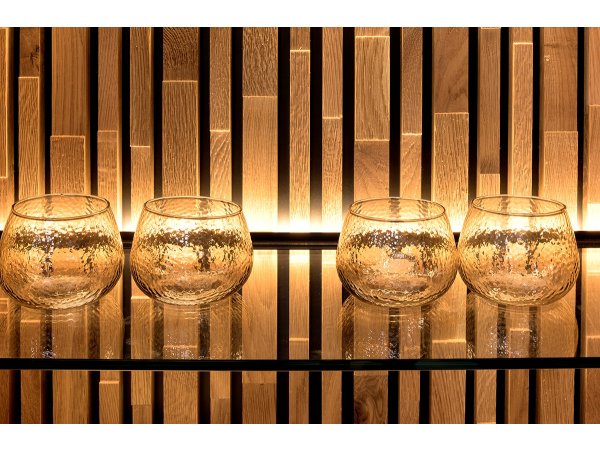 Dubová televizní komoda včetně osvětlení TRAMONTO typ 21