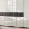 Šatní skříň s křídlovými dveřmi a rámem VENTURA, bílé sklo / dekor havanna – 300 cm
