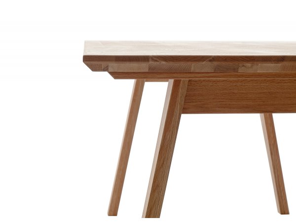 Dubový jídelní stůl VOLOS