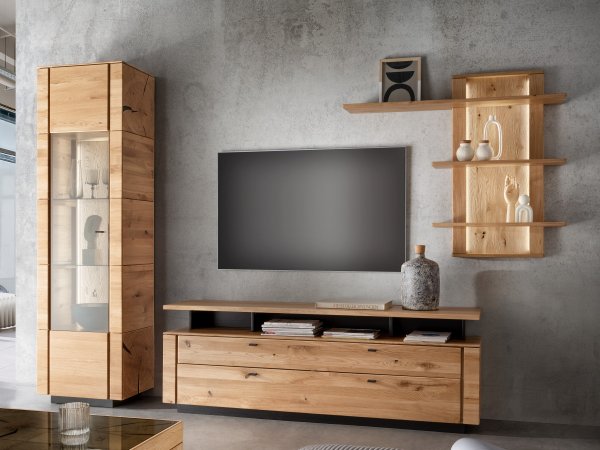 Vitrína I z dubového masivu KARIS dub divoký 100% masiv